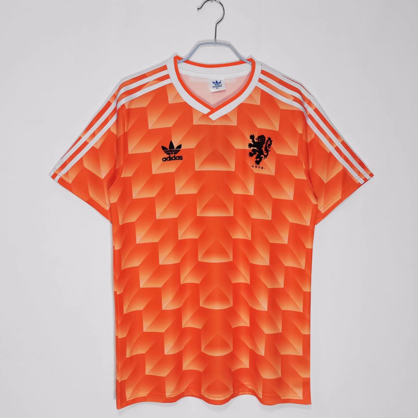 Front view of Netherlands 1988 Away Classic Football Shirt
