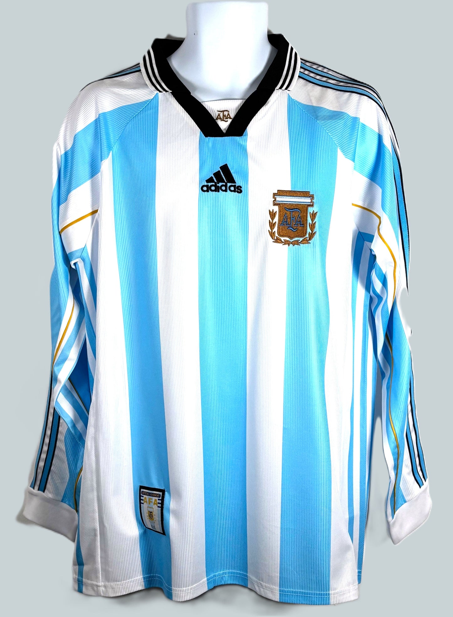 Argentina 1998/99 Home Classic Football Shirt