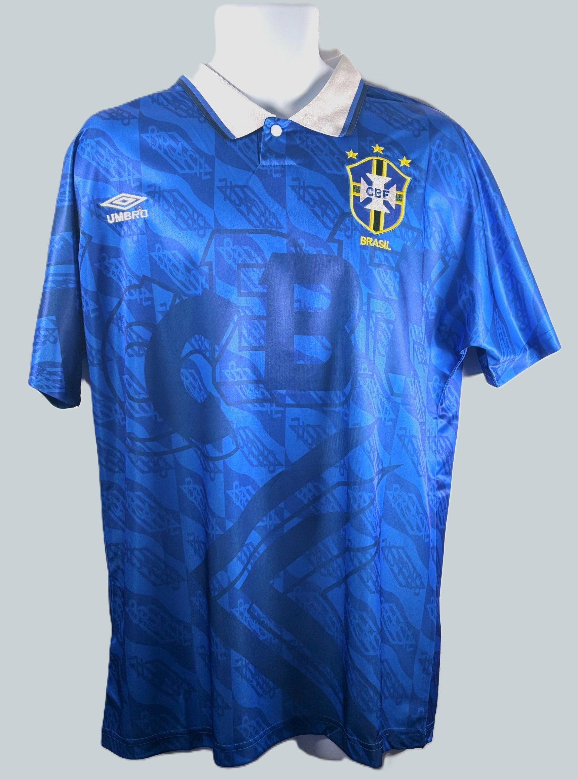 Classic football shirt Brazil 1991 to 1993 short sleeved away blue